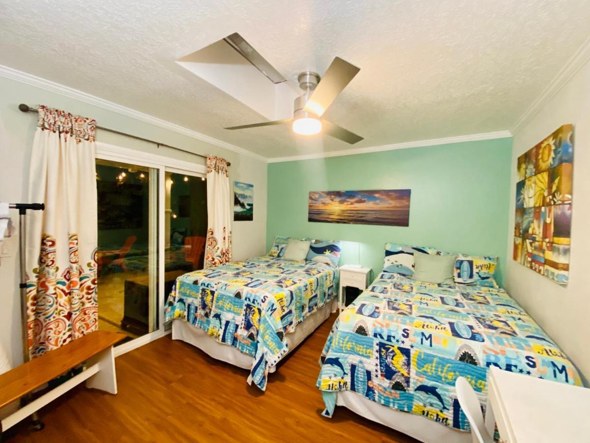 - Private With 2 Shared Baths And Hosts Onsite Costa Mesa