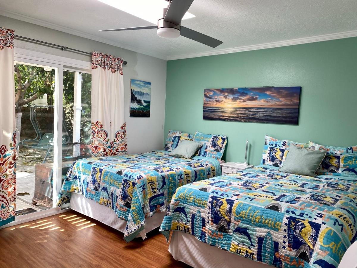 - Private With 2 Shared Baths And Hosts Onsite Homestay Costa Mesa