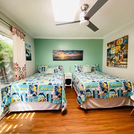 Costa Mesa Homestay - Private Rooms With 2 Shared Baths And Hosts Onsite Exterior photo